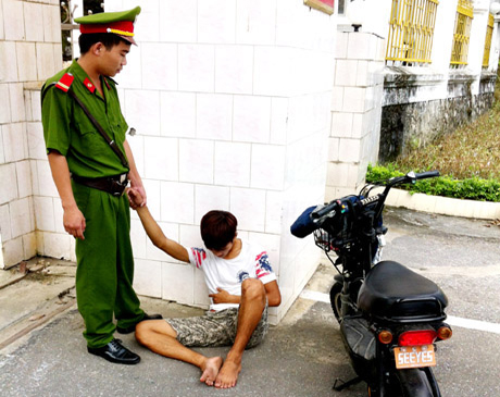 Thâu tóm hiệp sỹ trộm cướp xe đạp điện khóa định vị xe máy Bách Khoa